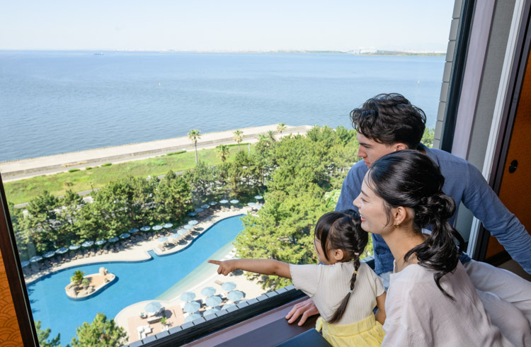 ガーデンプールレストラン付き宿泊プラン